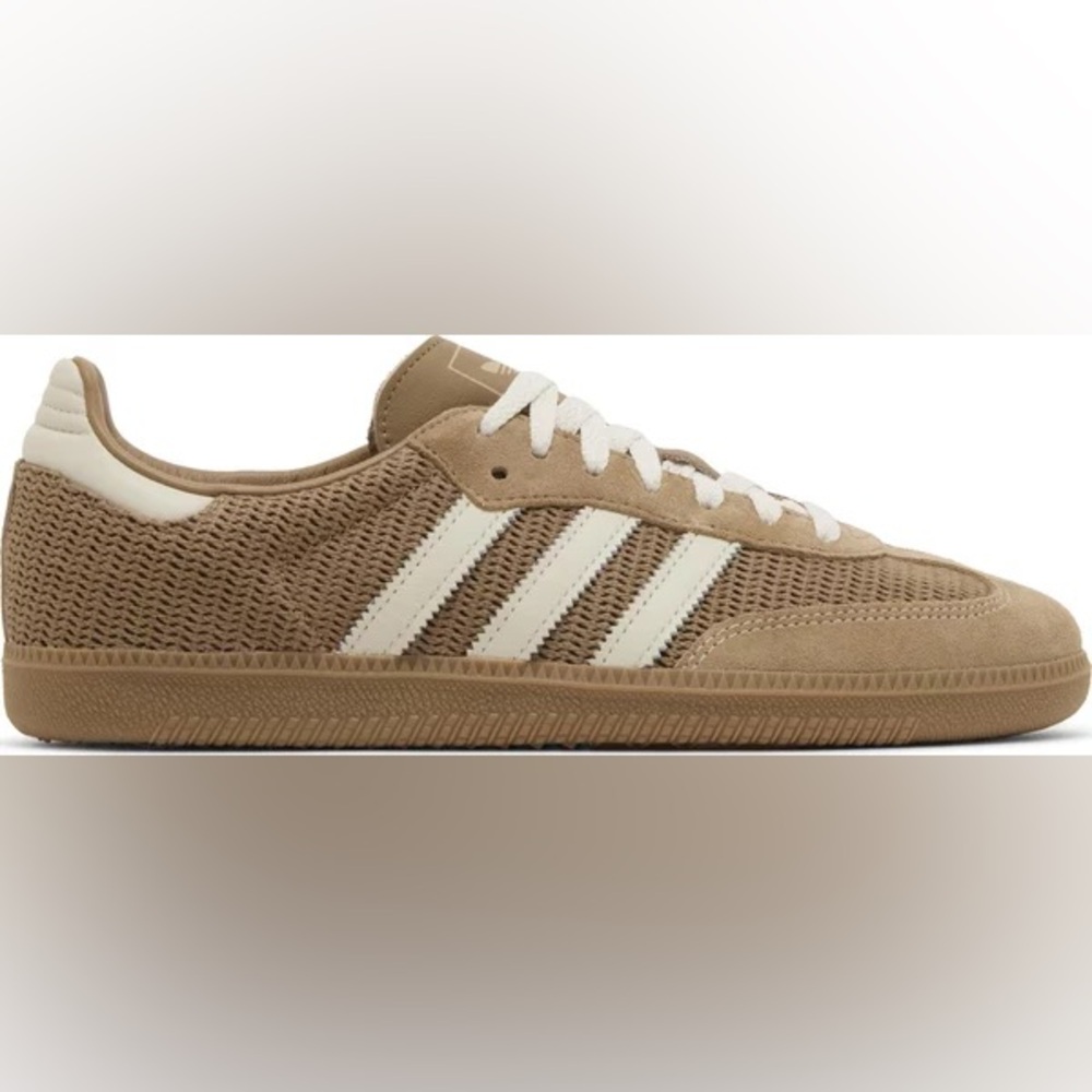 Adidas OG samba in cardboard